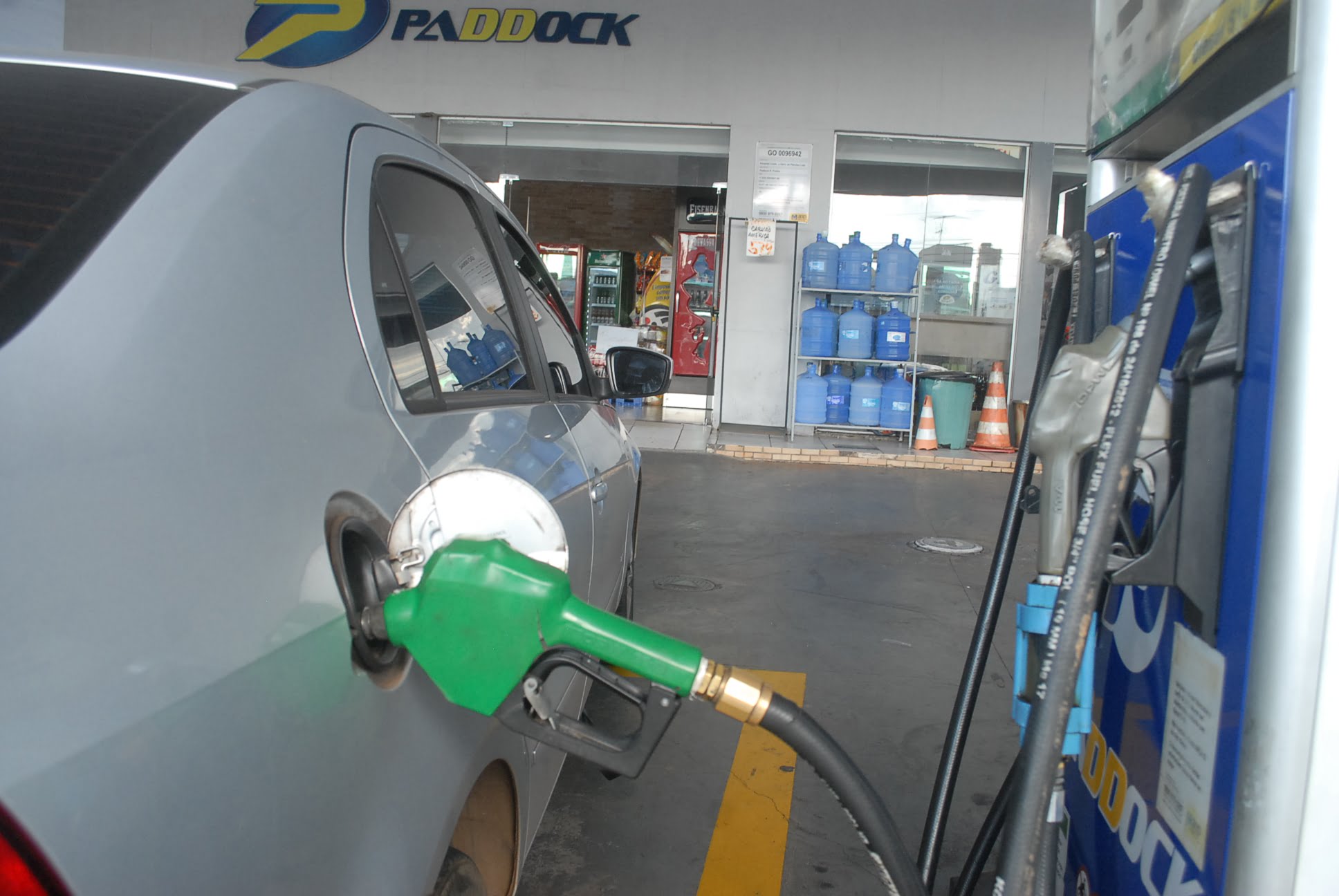Combustíveis sobem mais de R$ 0,30 nos postos da Grande Goiânia