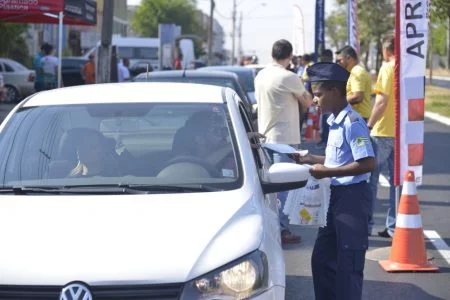 Guarda Mirim teve participação efetiva na ação (Foto: Divulgação)