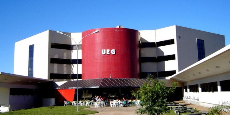 UEG abre inscrições para vestibular com 3.740 vagas em 33 cursos