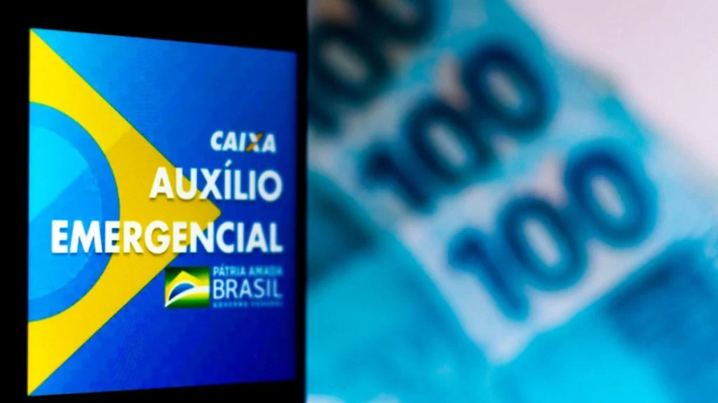 Segundo a Caixa, 823 mil pais solteiros receberá o benefício.