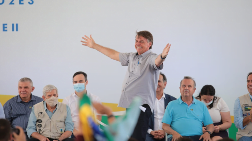 Bolsonaro anuncia vinda em Goiás