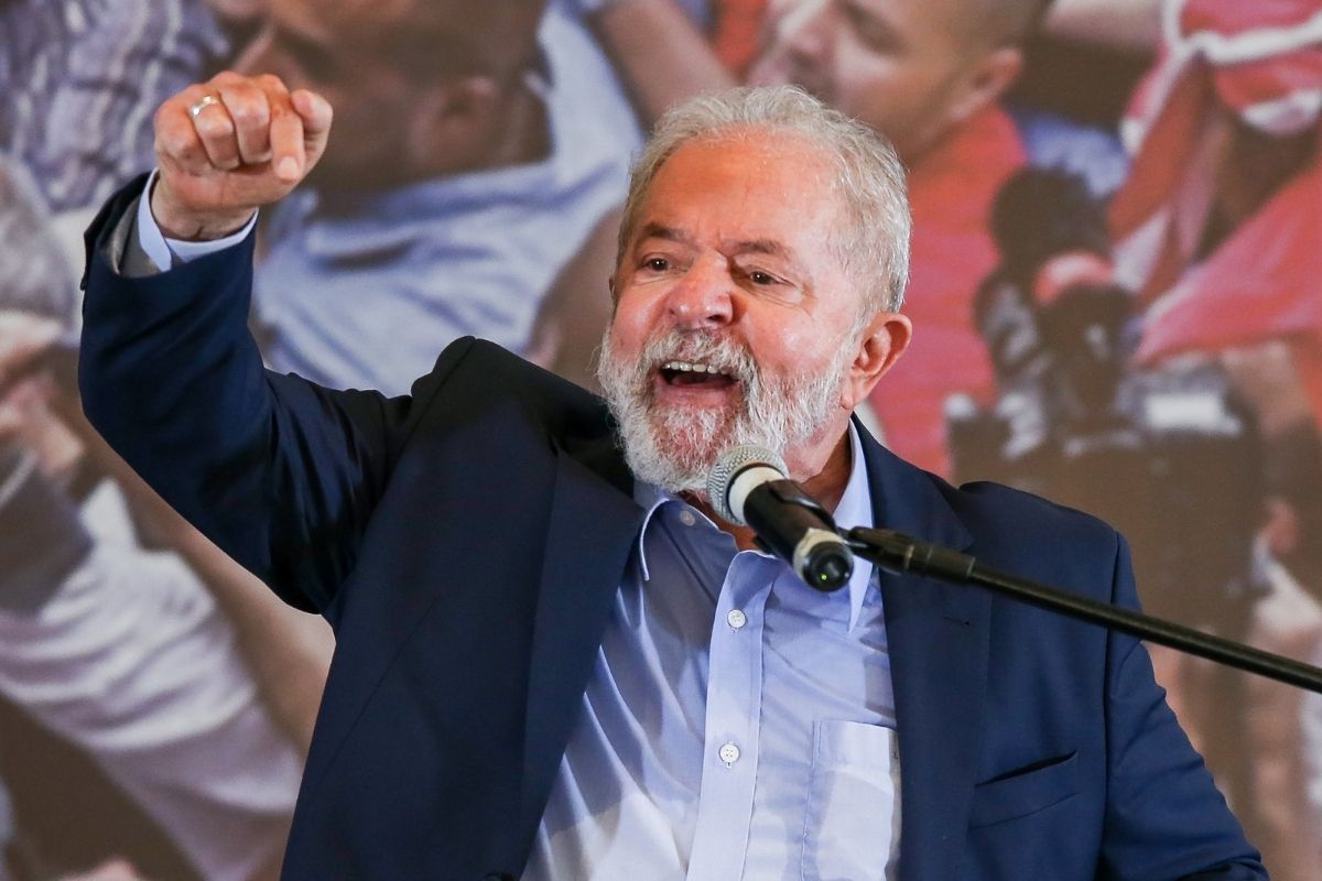 Lula é absolvido no caso do Triplex