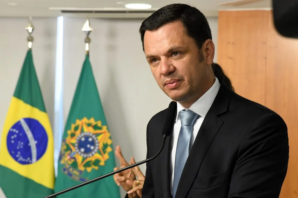 Ministro da Justiça rejeita cobrança de vacina