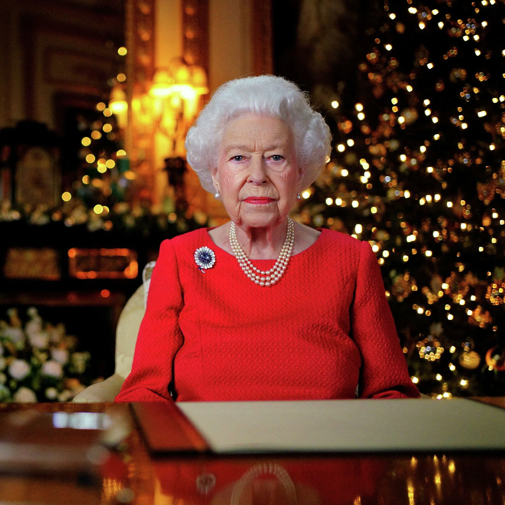 Homem invade castelo de Winsdor, no Reino Unido, para tentar matar Rainha Elizabeth II