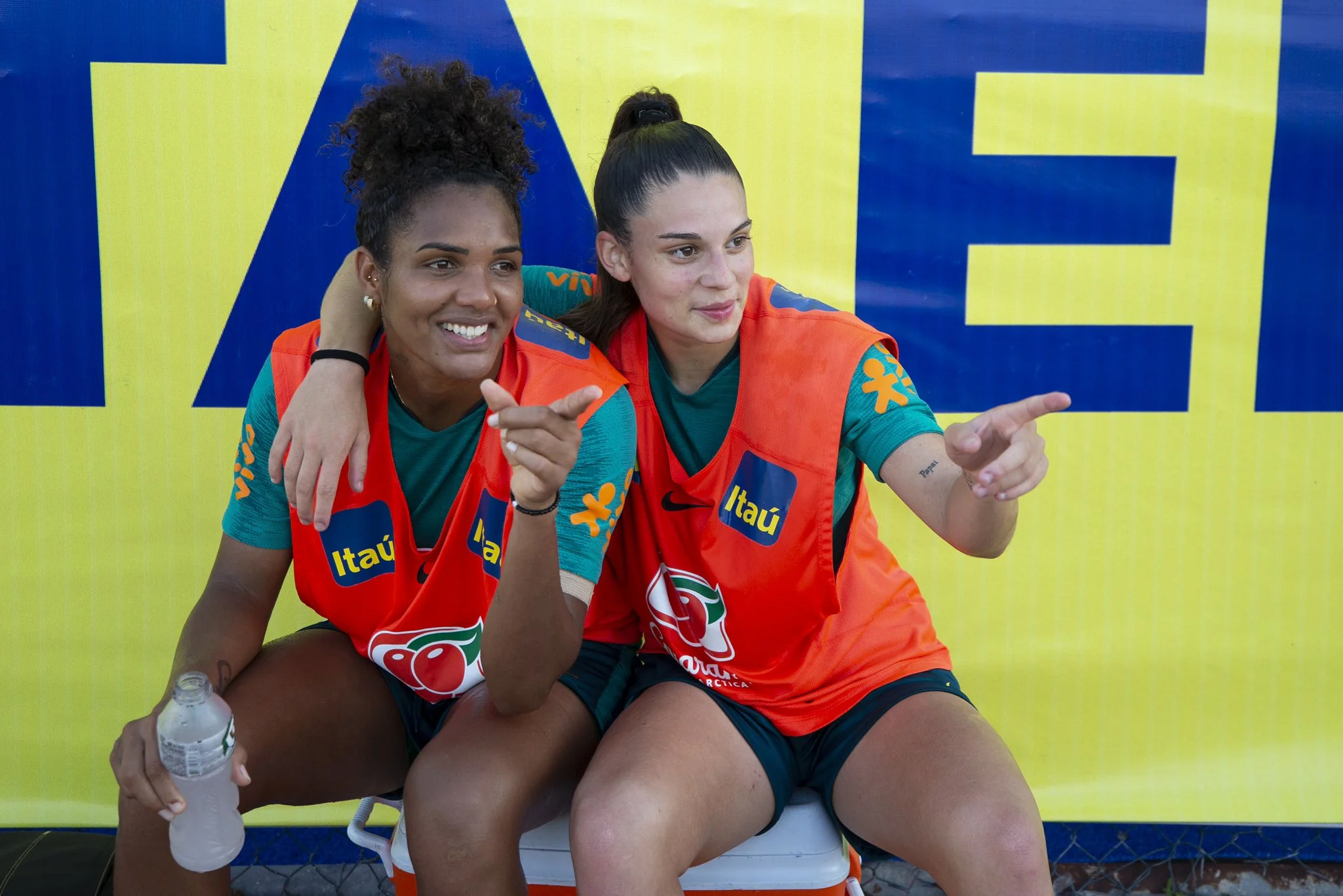 Seleção Feminina treinamento antes de jogo com o Chile