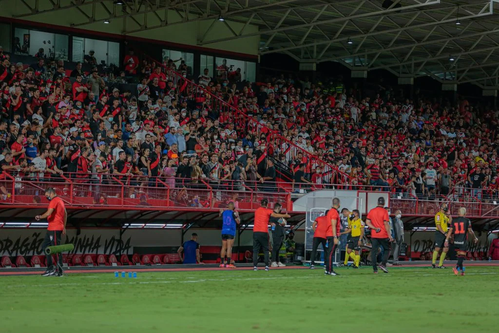 Torcida do Atlético-GO no desfecho da Série A