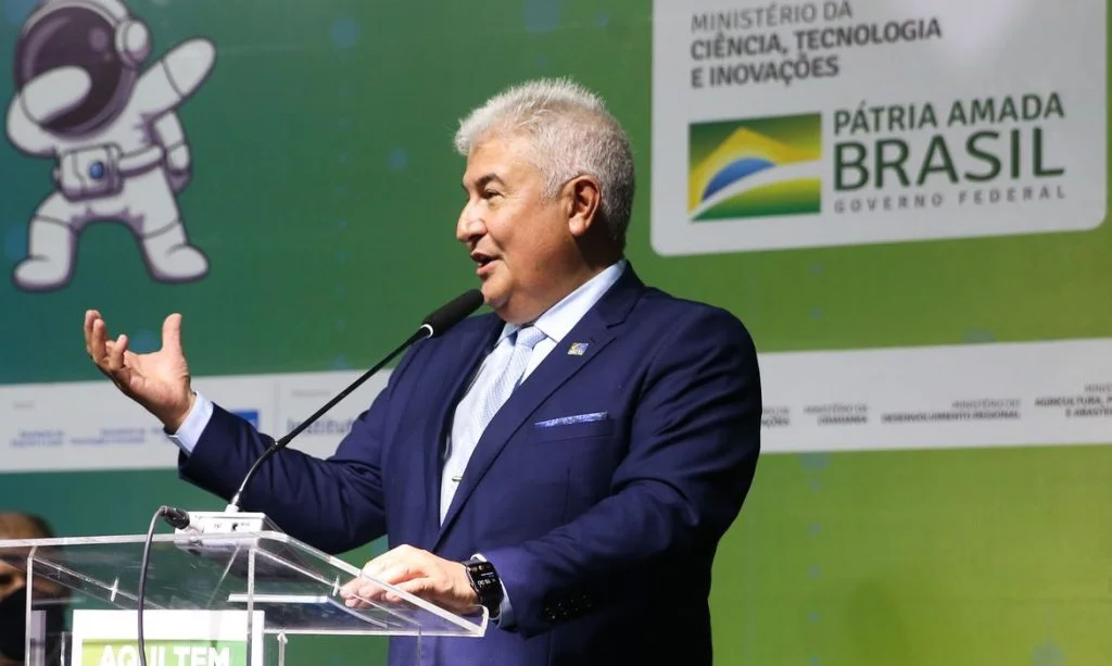 Marcos Pontes afirma que Brasil será grande produtor de vacinas