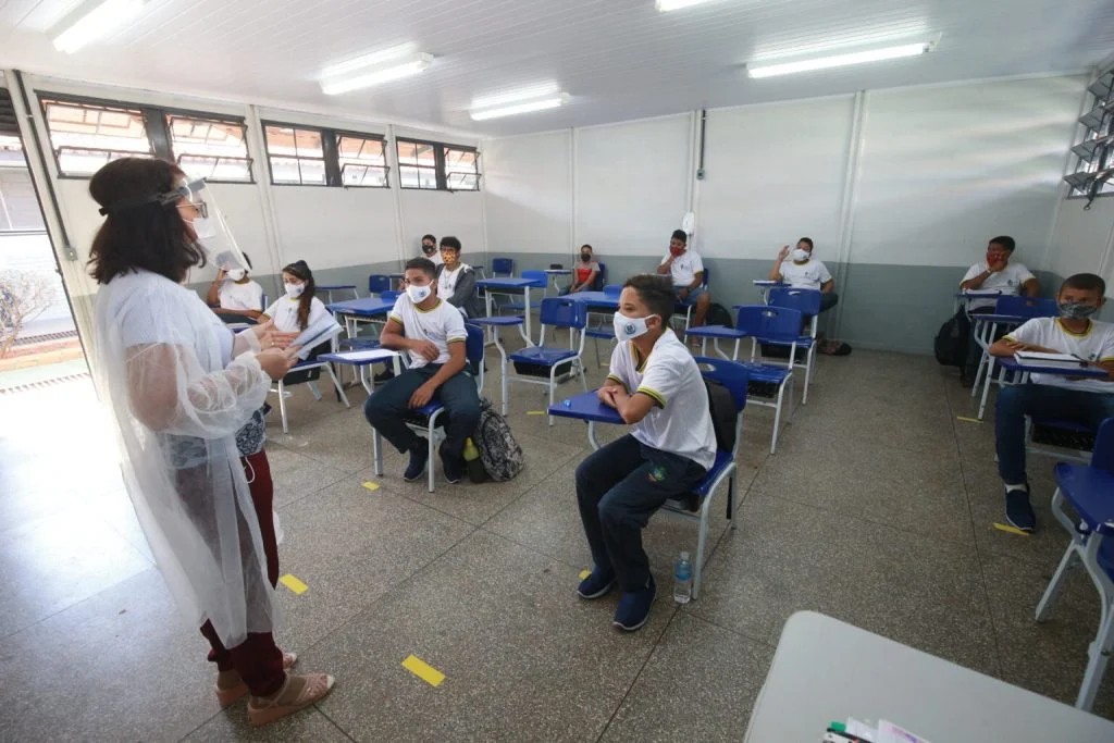 Aulas presenciais voltam nesta quarta-feira, em Goiás