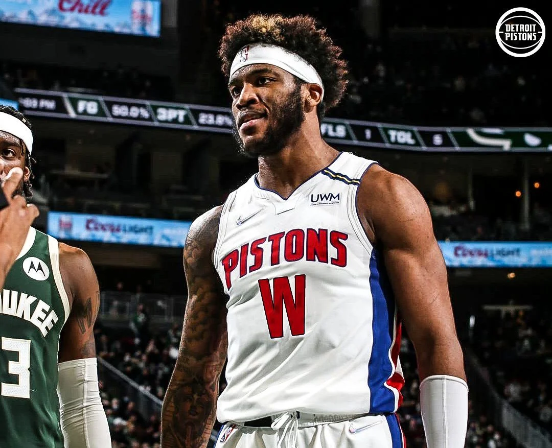 Detroit Pistons vence Bucks pela NBA