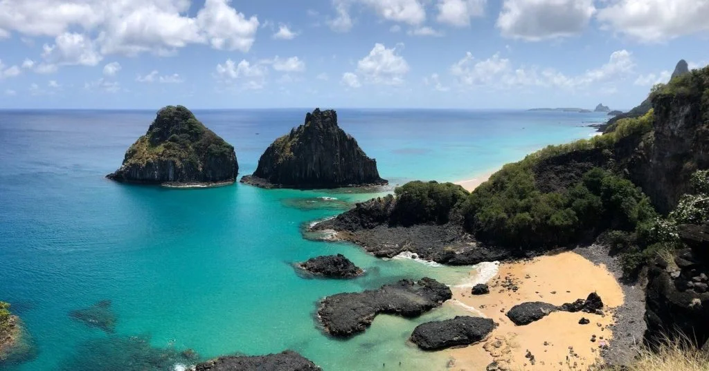 Vídeo: criança é mordida por tubarão, em Fernando de Noronha