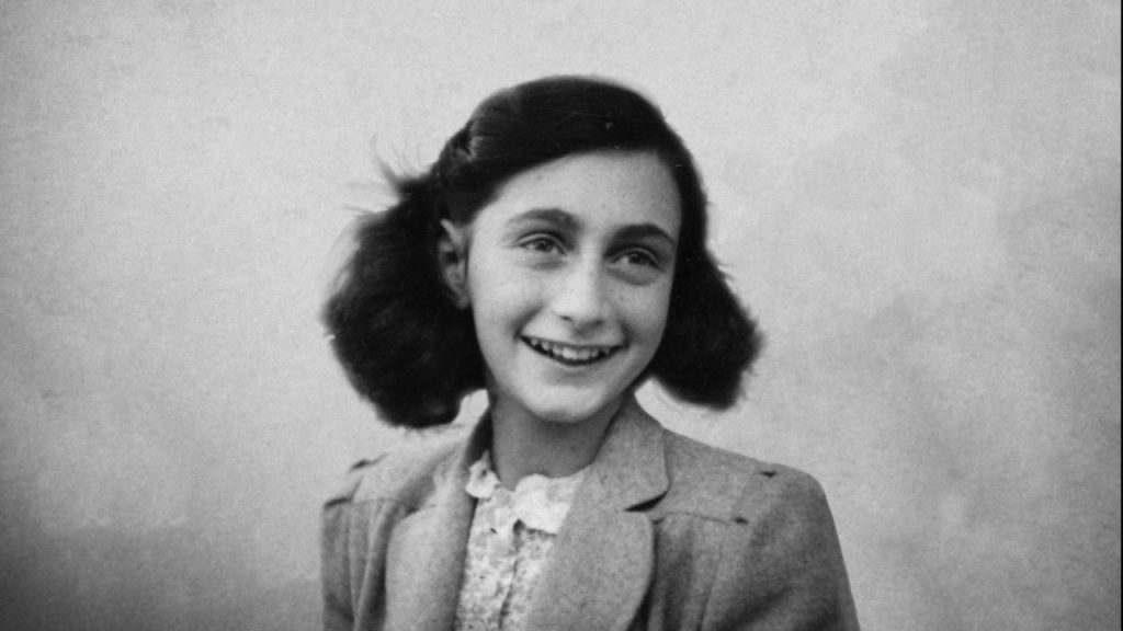 Suspeito de revelar o esconderijo de Anne Frank é identificado após 77 anos