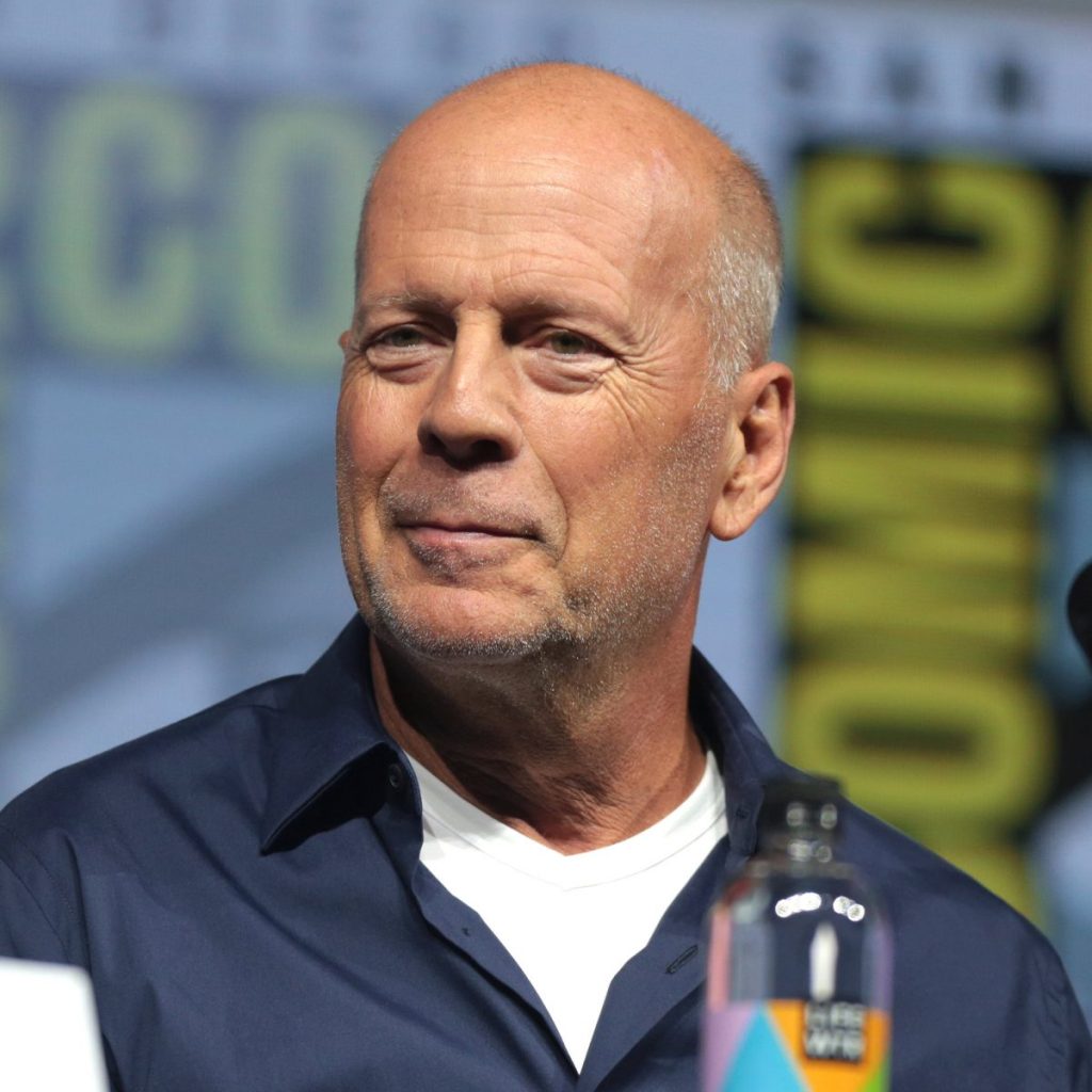 Após diagnostico de Afasia, Bruce Willis anuncia aposentadoria