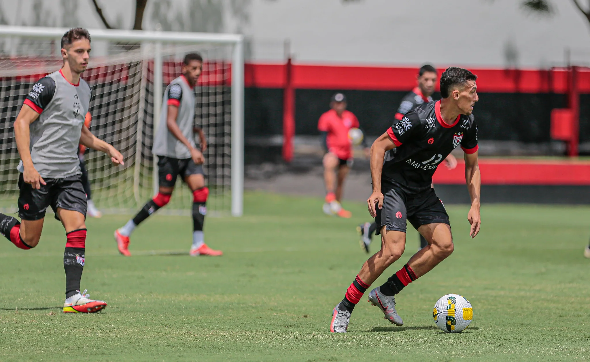 Treino do Atlético-GO Campeonato Goiano