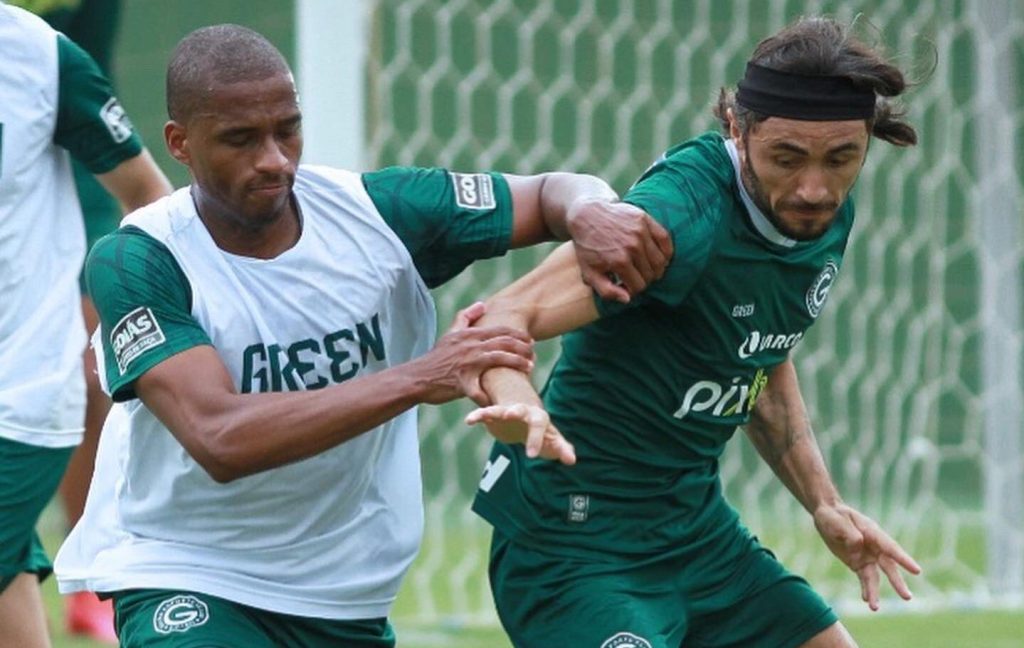Goiás treino para jogo contra o Palmeiras
