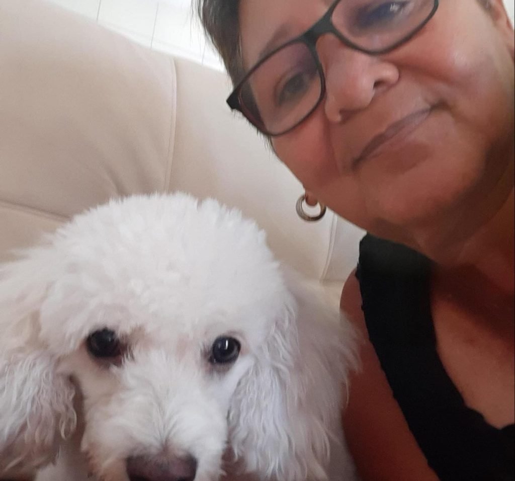 Edna Fonseca e seu cachorro Pop