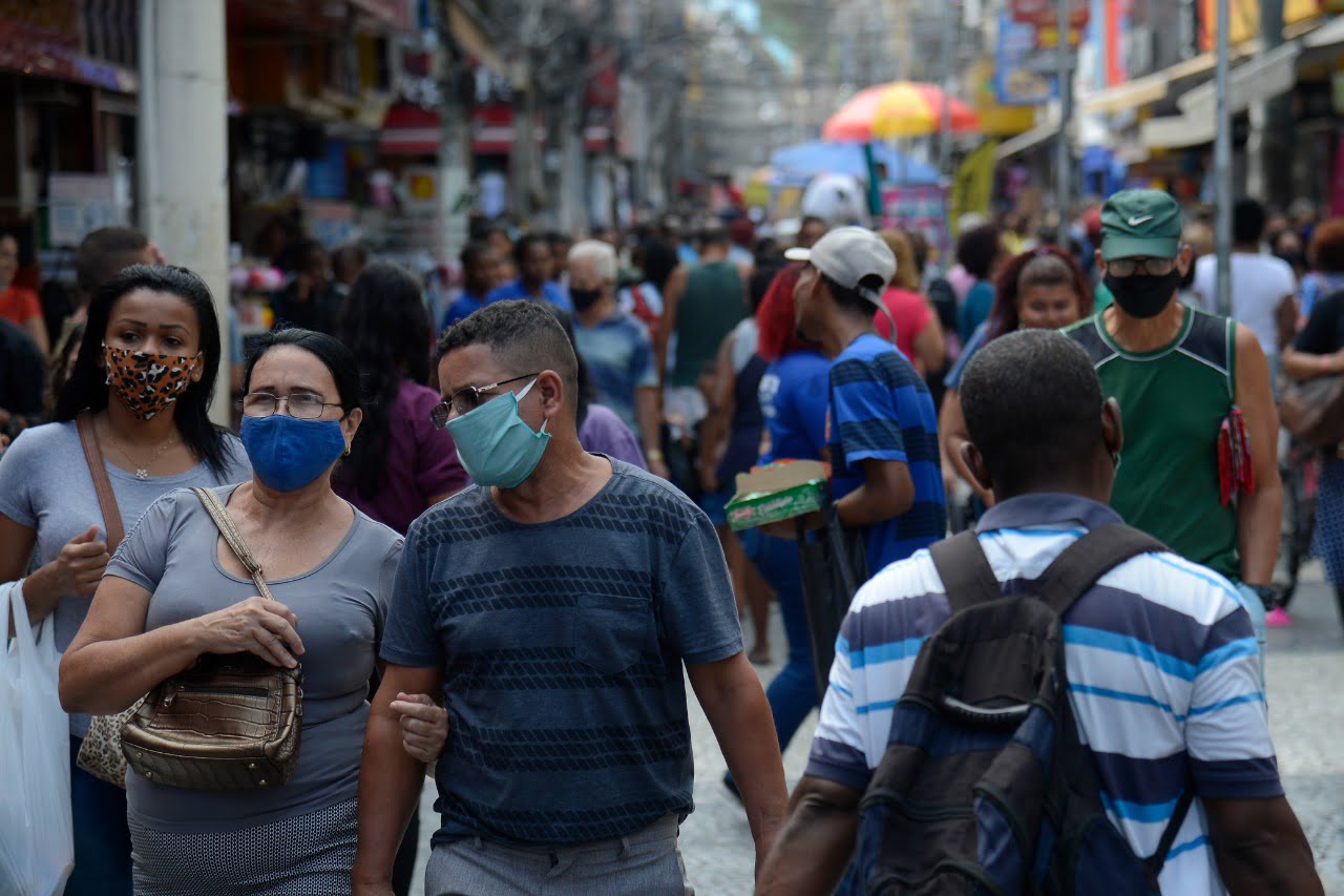 Em BH, uso de máscaras volta a ser obrigatório no transporte e em áreas da saúde
