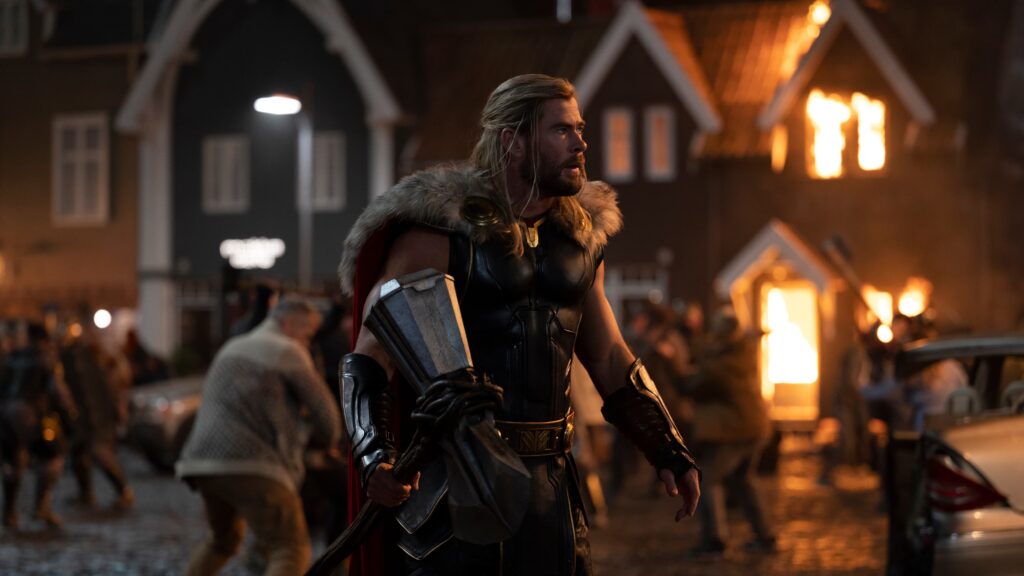 Thor Amor e Trovão Marvel