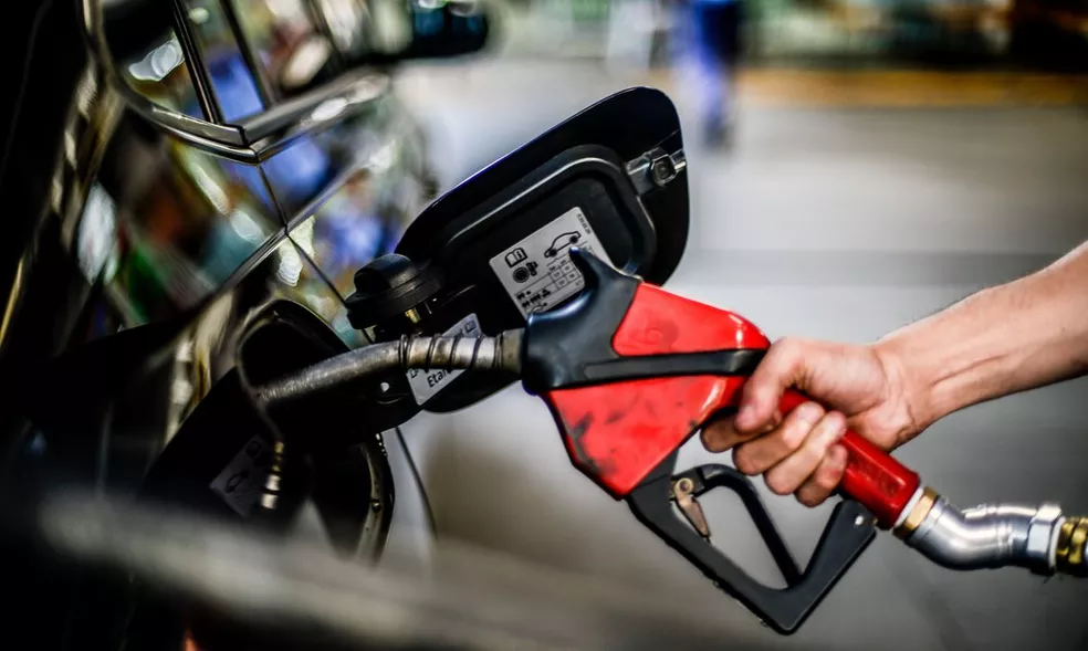 Consumidores observam aumento do combustível na Grande Goiânia