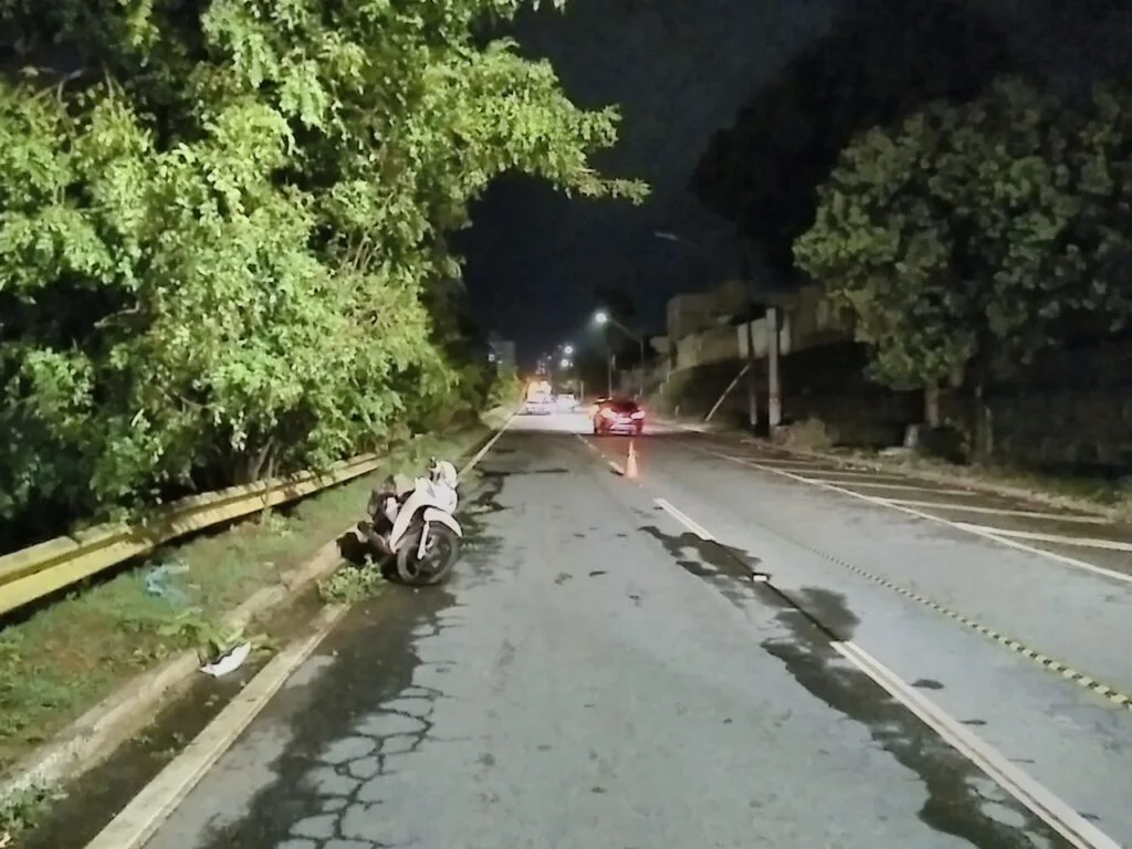 Mulher morre após ser arremessada em córrego na Marginal Botafogo, em Goiânia