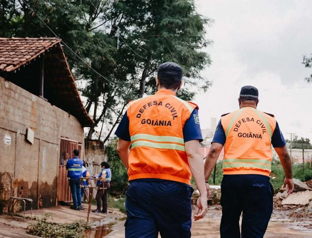 Defesa Civil de Goiânia monitora riscos de alagamentos no final de semana