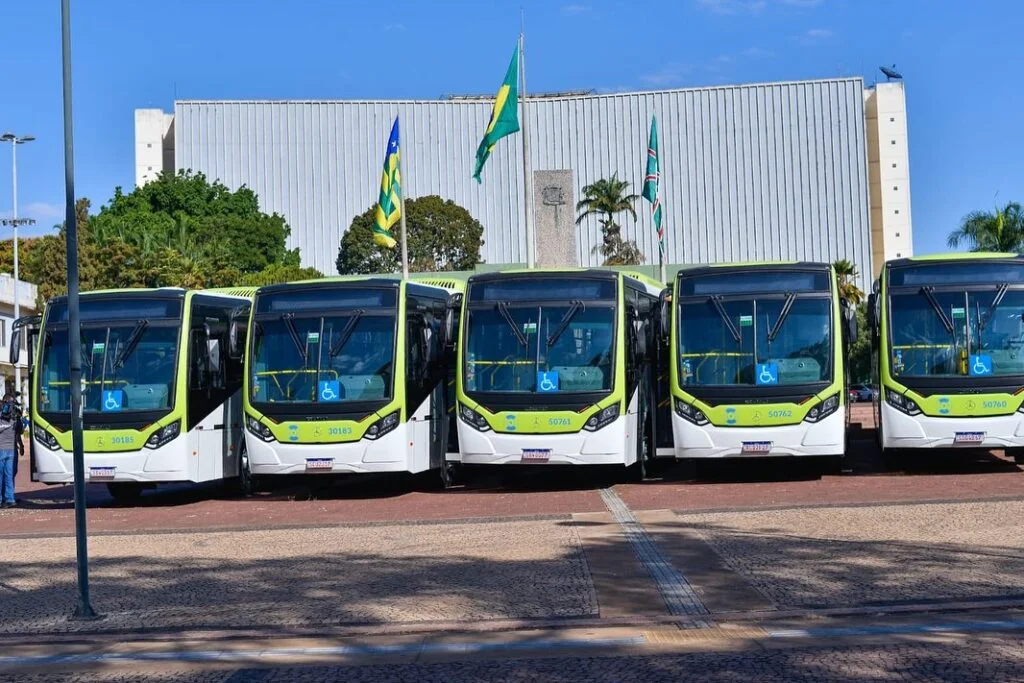 Governo de Goiás garante tarifa do transporte coletivo a R$ 4,30 em 2023