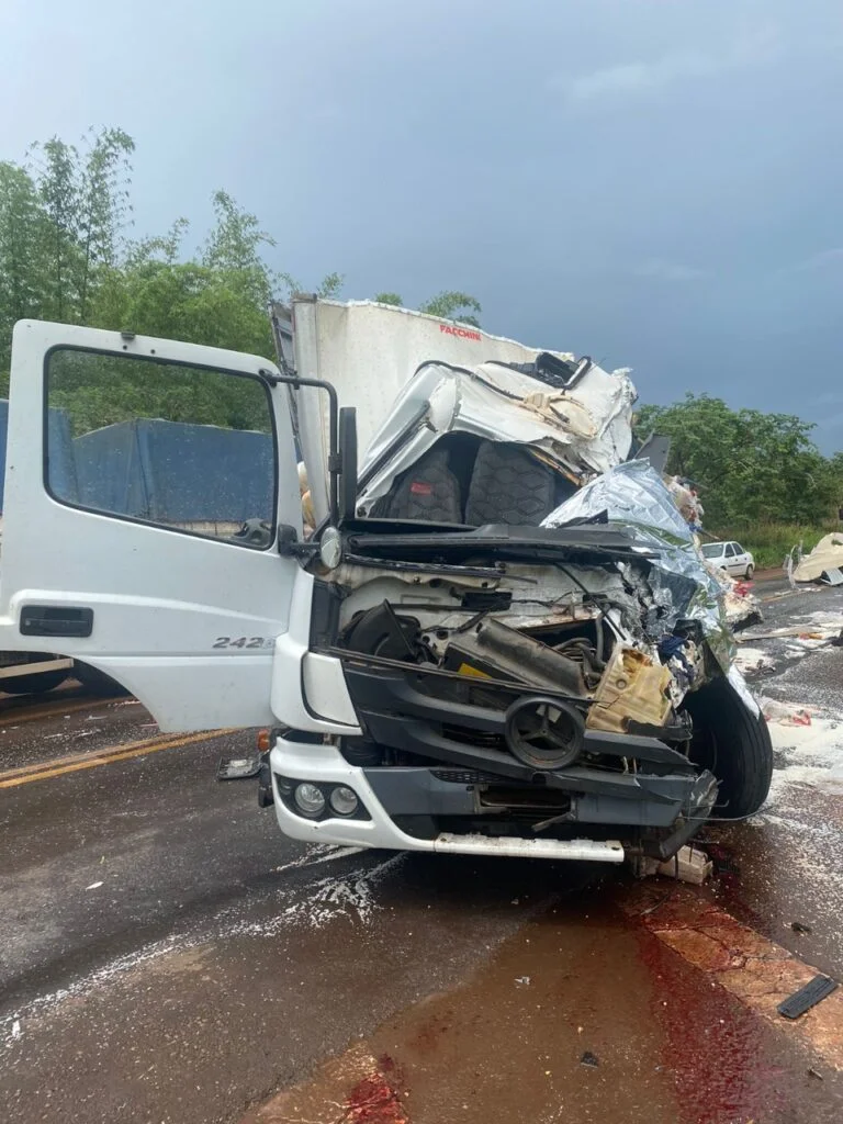 Neste ano, quase 200 pessoas morreram em rodovias federais de Goiás