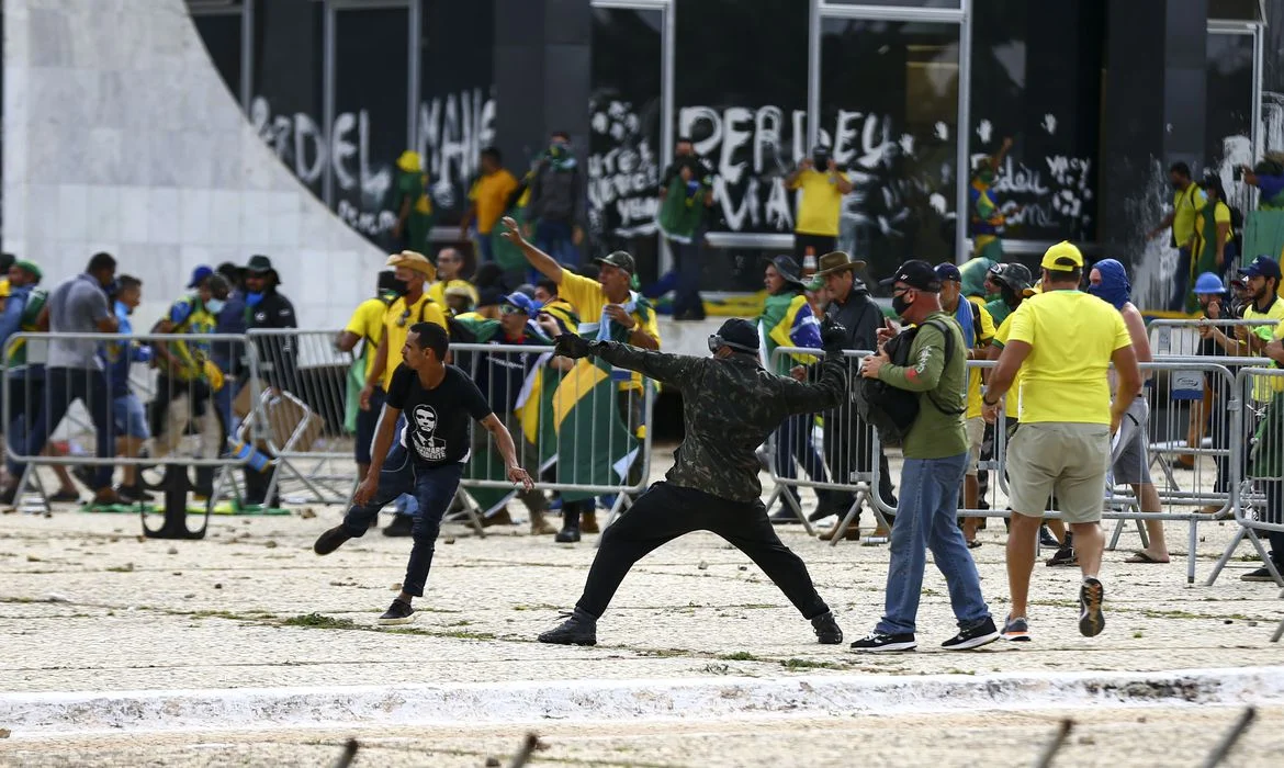 PM fez cinco alertas sobre invasão ao Congresso, mas foi ignorado