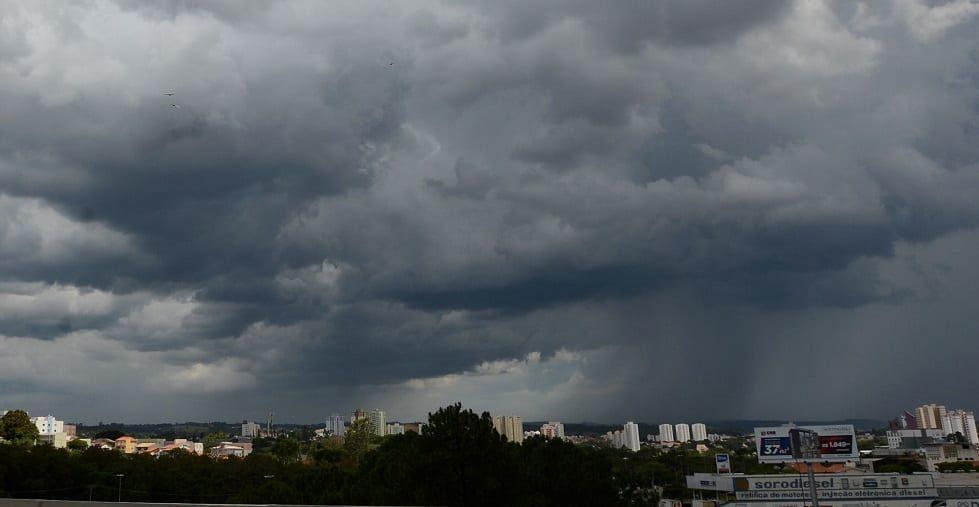 Quarta-feira de Cinzas será de chuva intensa em Goiás