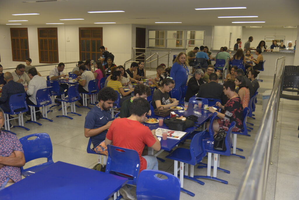 Restaurante Universitário. Fotos: Carlos Siqueira
