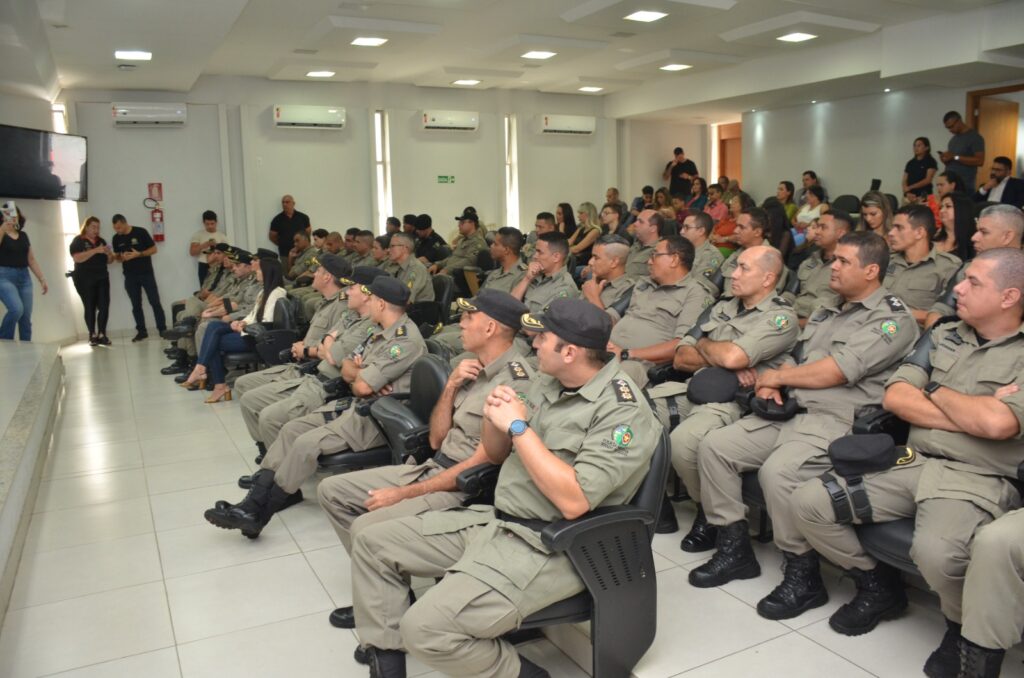 Policiais Militares concluem formação para atuar no patrulhamento escolar