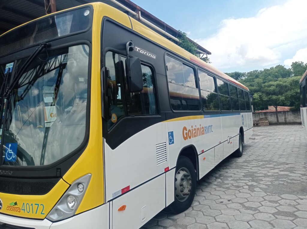 Cootego adquire 20 novos ônibus que devem entrar em operação neste mês