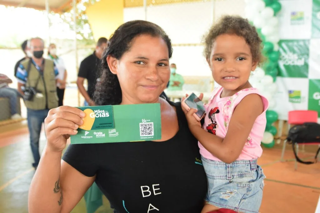 Governo de Goiás atualiza mais de 80% dos inscritos no CadÚnico