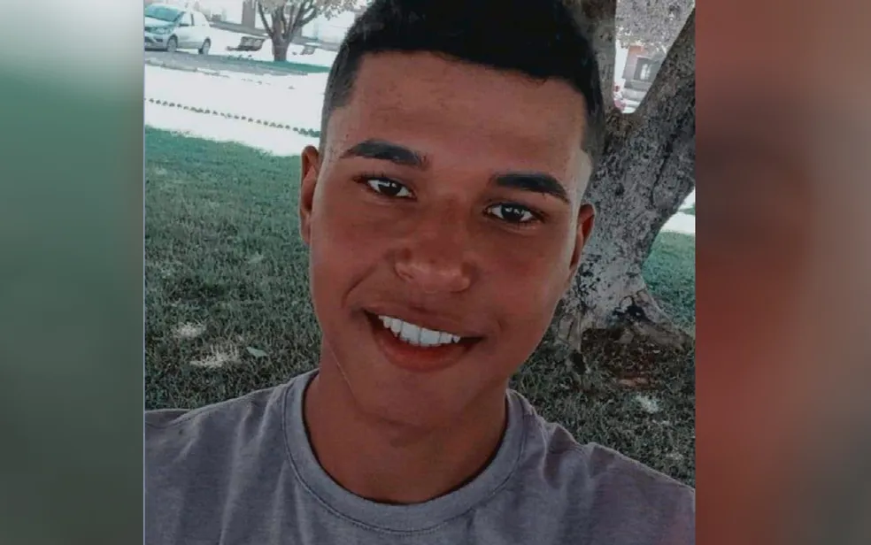 Adolescente de 17 anos morre após ser atingido por raio, em Cumari