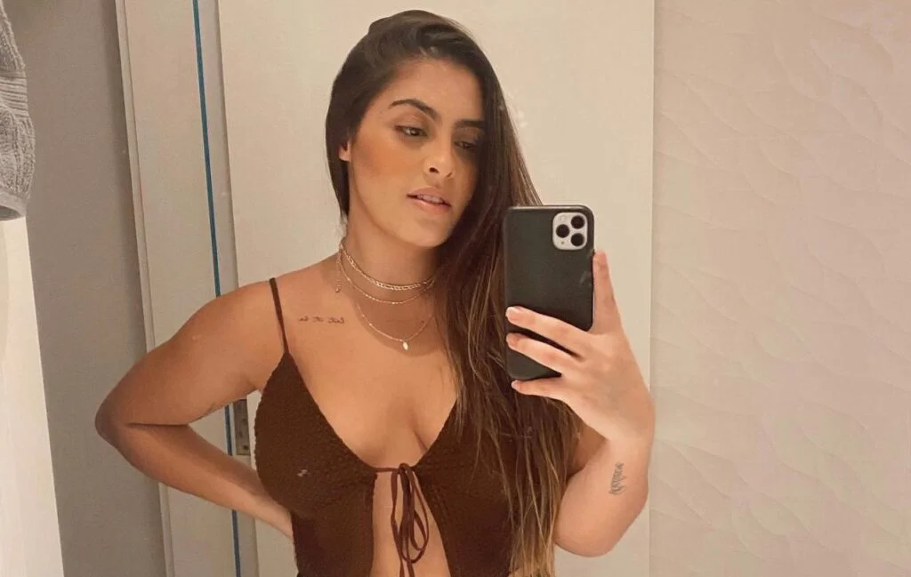 Danielle Favatto, filha de Romário, anuncia perfil no OnlyFans