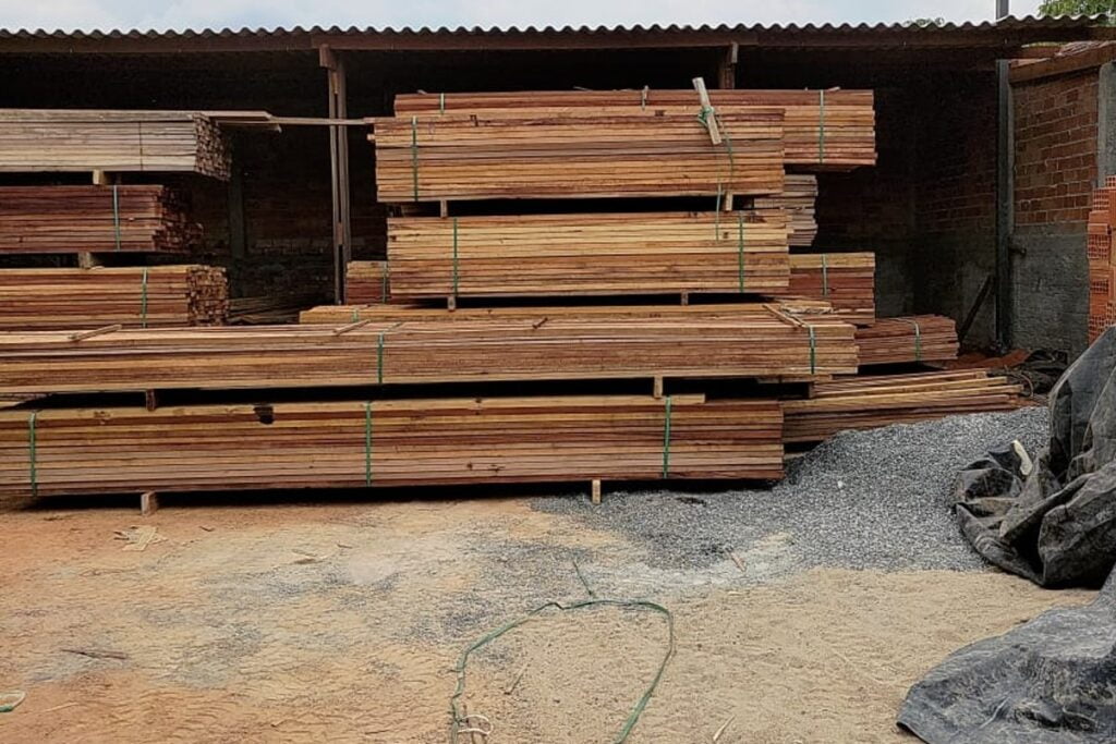 Justiça condena empresas autuadas por comercializar madeira nativa sem documentação