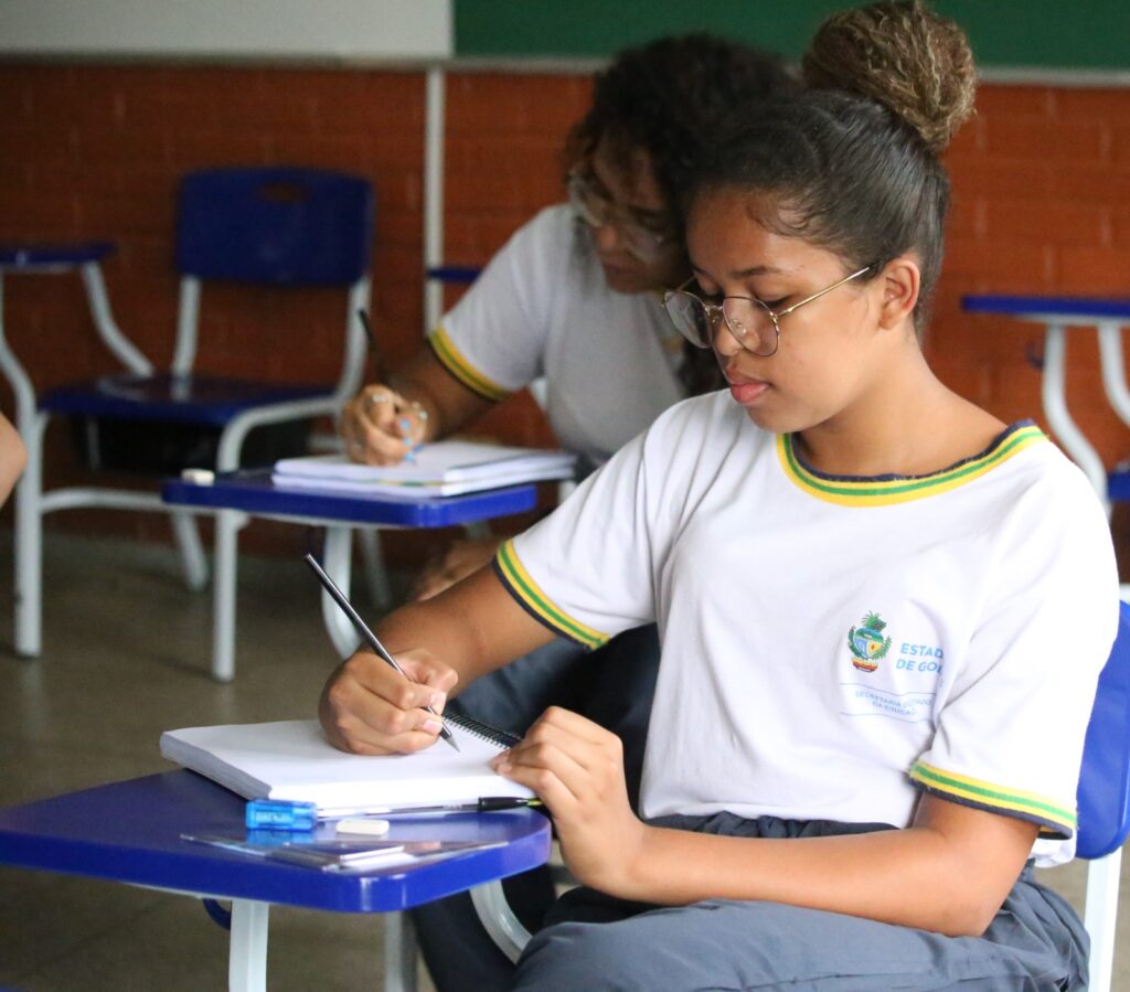 “Redação Nota Mil” prepara estudantes da rede estadual para o Enem