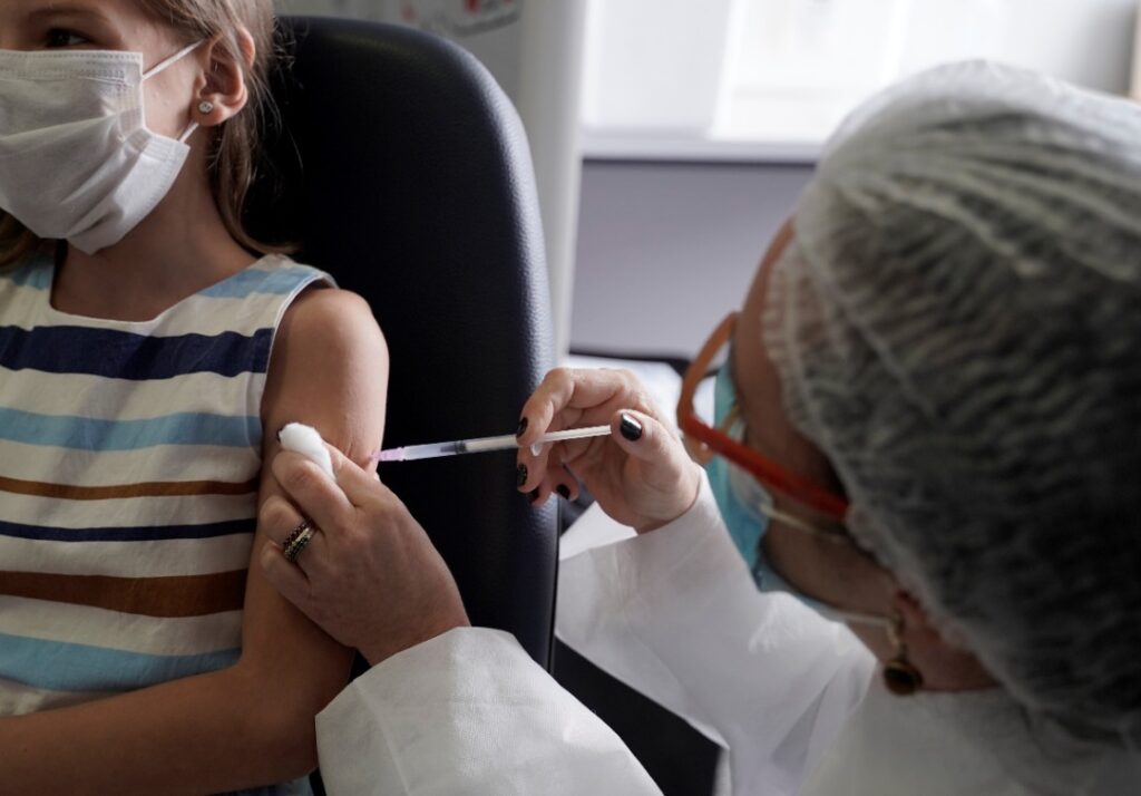 Falta de vacinação aumenta risco de surto de doenças