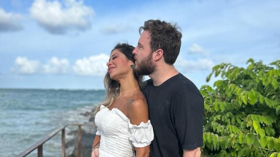 Maíra Cardi anuncia relacionamento com youtuber: ‘’Conexão muito forte’’