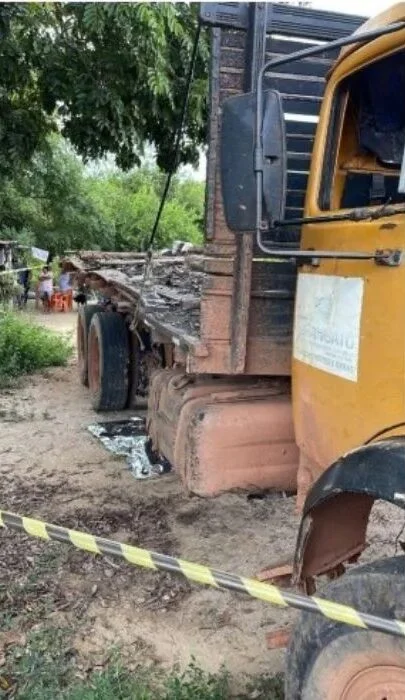 Bebê morre atropelado por caminhão do pai em Porangatu