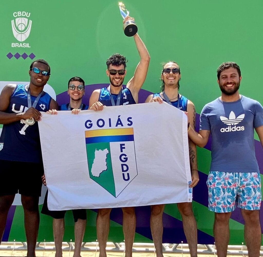 Atletas goianos participam do Jogos Universitários Brasileiros de Praia