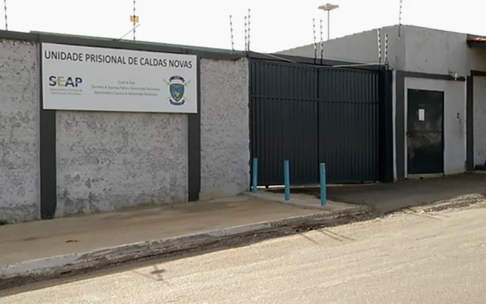 Diretor de presídio e policiais são afastados após denúncia de tortura contra presos