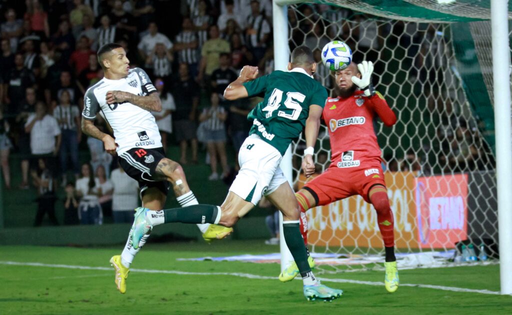 Goiás empata com o Atlético-MG e segue no Z-4; veja calendário dos goianos