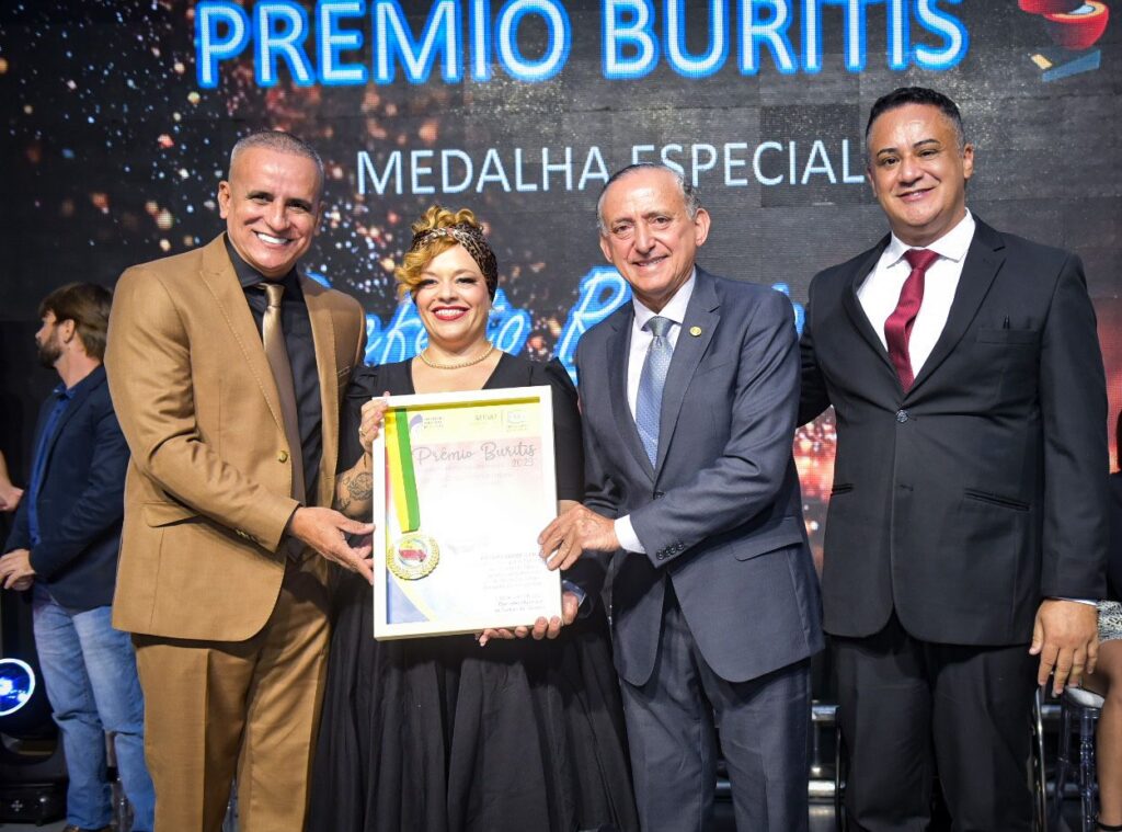 Prefeitura de Goiânia entrega Prêmio Buritis e homenageia nomes da cultura goianiense