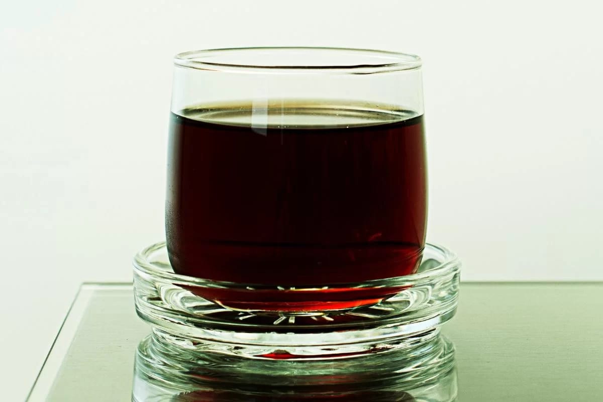 a Catuaba foi considerada a pior bebida alcoólica do Brasil pelo site gastronômico TasteAtlas. Reprodução: Metrópoles