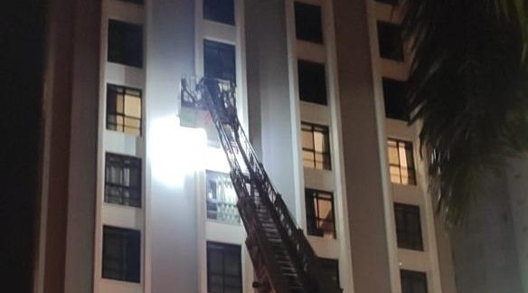 Incêndio atinge sétimo andar de hotel com 96 hóspedes, em Goiânia