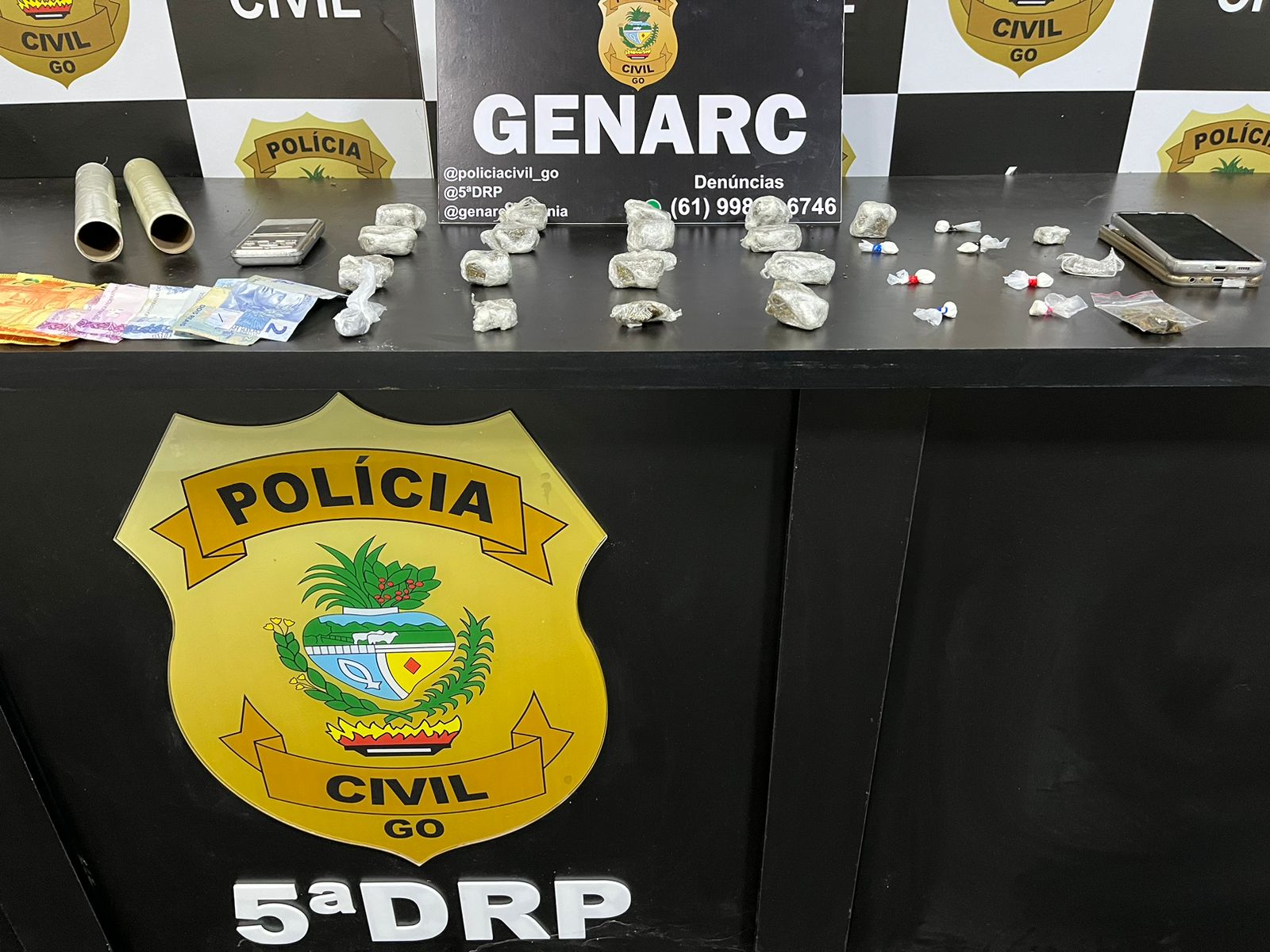 Casal é preso por tráfico de drogas delivery em Goiás