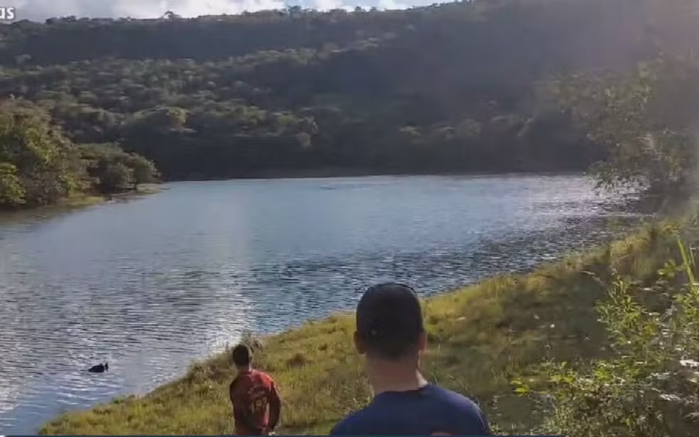 Adolescente15 anos morre afogamento durante pescaria com amigos em rio