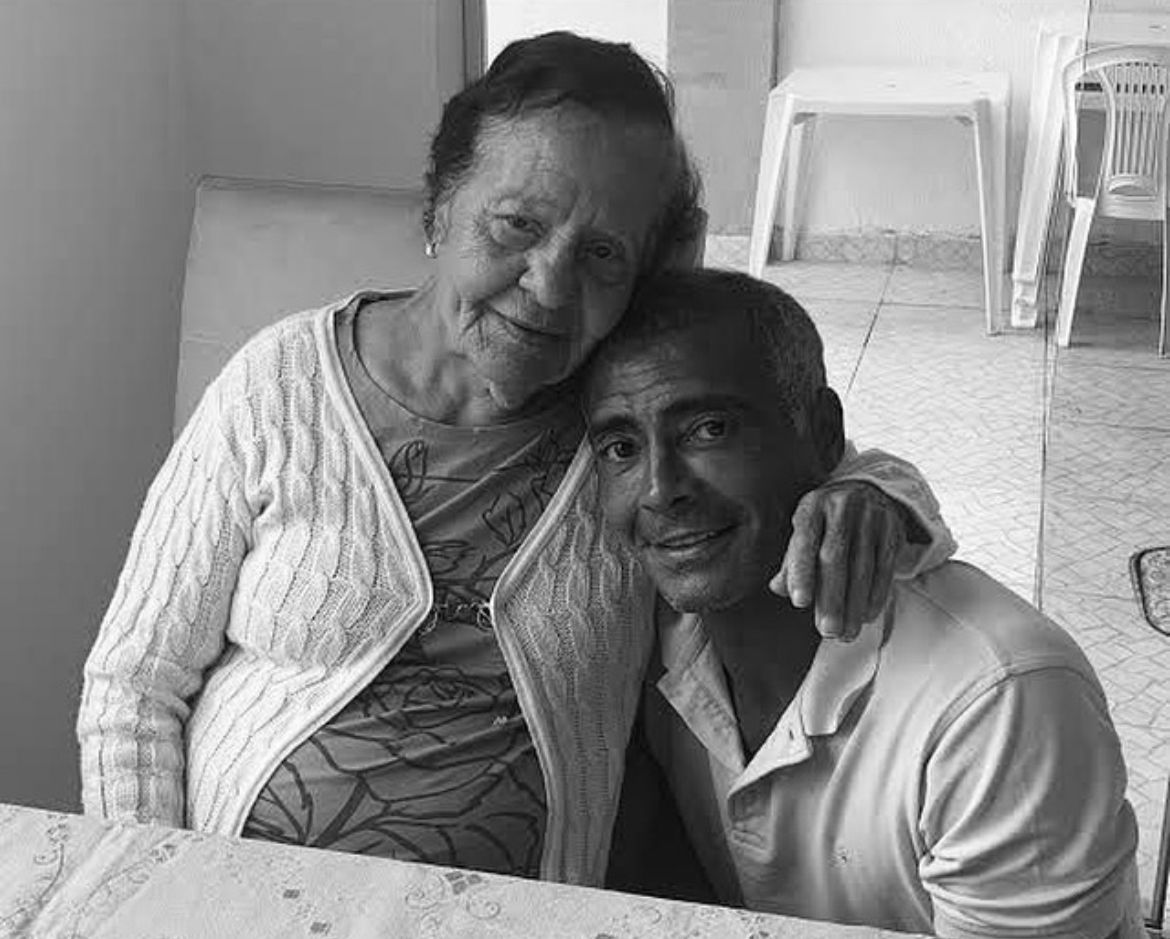 Morre aos 86 anos a mãe de Romário, Dona Lita 
