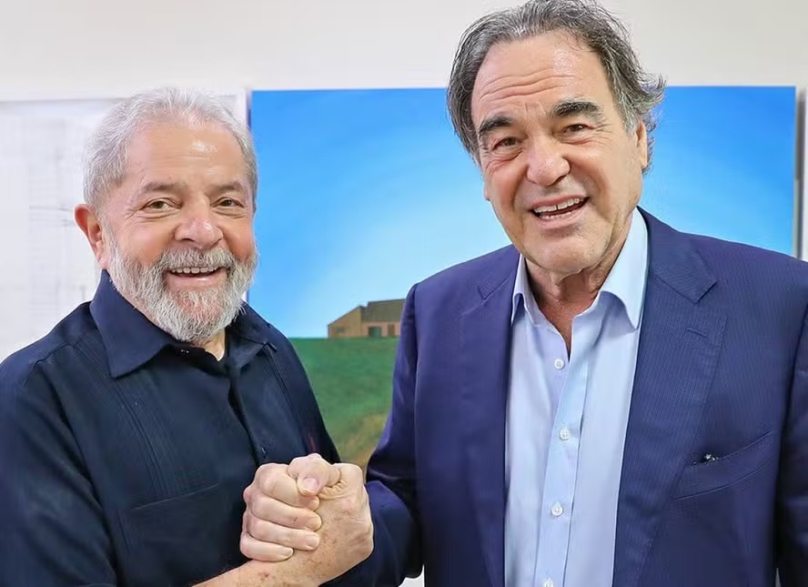 Documentário sobre Lula dirigido por Oliver Stone será exibido no Festival de Cannes