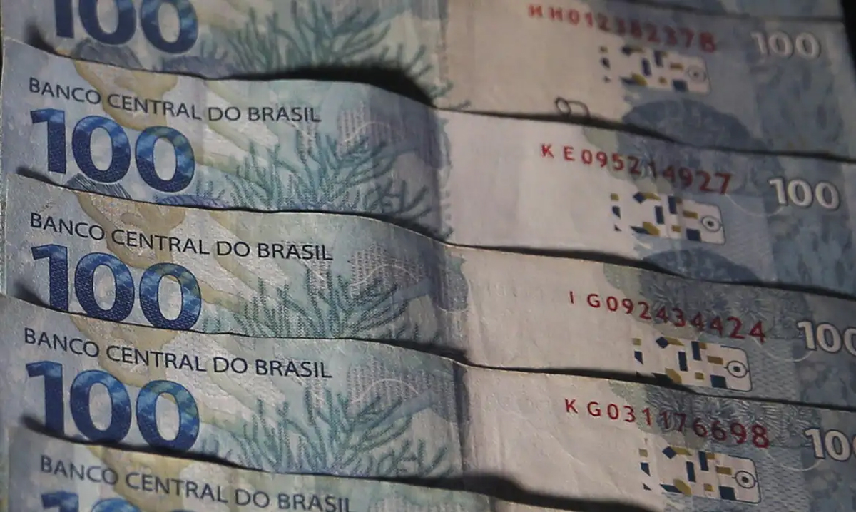 Rendimentos creditados nas contas somam R$ 4,9 bilhões